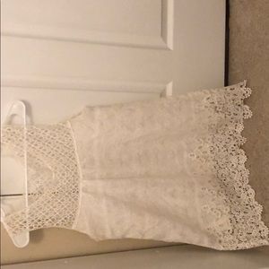 Cute without tags never worn white lace dress